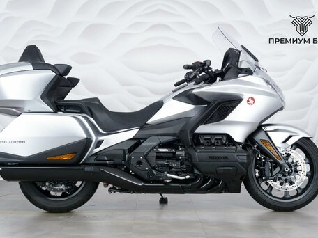 2025 Honda GL 1800 Gold Wing, серебристый, 3199000 рублей, вид 1