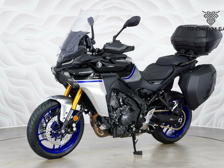 2025 Yamaha MT-09 Tracer (FJ-09), чёрный, 1999000 рублей, вид 3