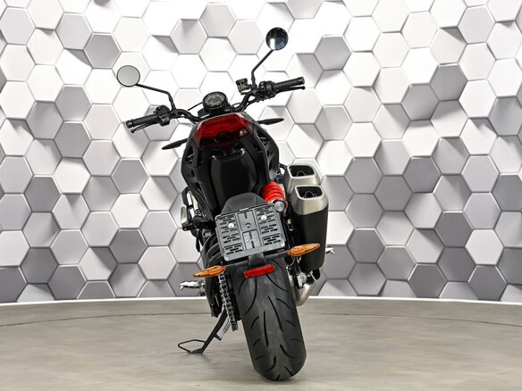 2022 Indian FTR 1200, чёрный, 1199000 рублей - вид 5