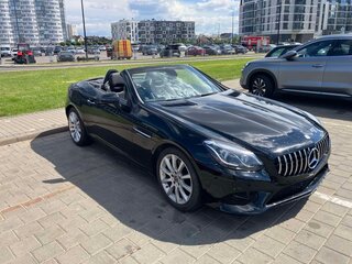 2019 Mercedes-Benz SLC 300 I (R172), чёрный, 2800000 рублей, вид 3