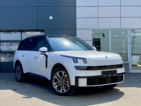 2026 Lynk & Co 900, белый, 8850000 рублей - вид 6