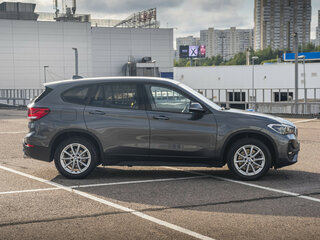 2019 BMW X1 20i xDrive II (F48) Рестайлинг, серый, 2930000 рублей, вид 5