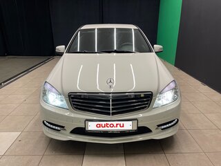 2010 Mercedes-Benz C-Класс 180 BlueEFFICIENCY III (W204), белый, 1150000 рублей, вид 2