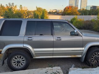 2000 Isuzu Trooper II, серый, 350000 рублей, вид 4