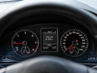 2011 Volkswagen Multivan T5 Рестайлинг, чёрный, 1930000 рублей, вид 5