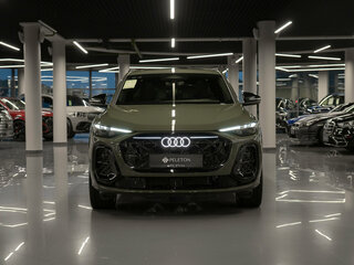 2026 Audi Q5 L III (GU), зелёный, 7000000 рублей, вид 3