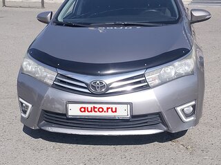 2013 Toyota Corolla XI (E160, E170, E180), золотистый, 1300000 рублей, вид 1