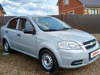 2010 Chevrolet Aveo I Рестайлинг, серебристый, 390000 рублей, вид 2
