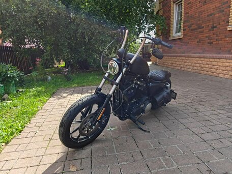 2022 Harley-Davidson Sportster 883, чёрный, 800000 рублей, вид 4