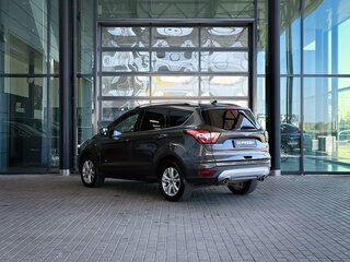 2017 Ford Kuga II Рестайлинг, серый, 1750000 рублей, вид 5