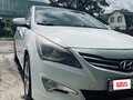 2015 Hyundai Solaris I Рестайлинг, белый, 550000 рублей - вид 9