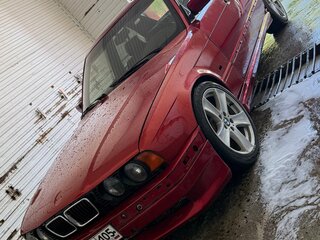 1994 BMW 5 серии 520i III (E34), красный, 325000 рублей, вид 3