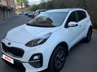 2021 Kia Sportage IV Рестайлинг, белый, 2690000 рублей, вид 1