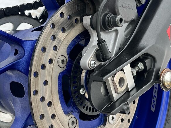 2018 Yamaha MT-09 (FZ-09), белый, 800000 рублей - вид 36