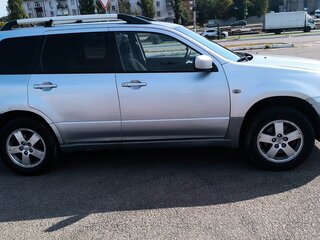 2003 Mitsubishi Outlander I, серебристый, 500000 рублей, вид 4