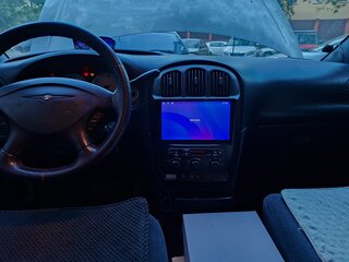 2000 Chrysler Town & Country IV, серебристый, 850000 рублей, вид 4