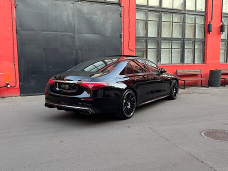 2024 Mercedes-Benz S-Класс AMG 63 e AMG Long IV (W223), чёрный, 23800000 рублей, вид 2