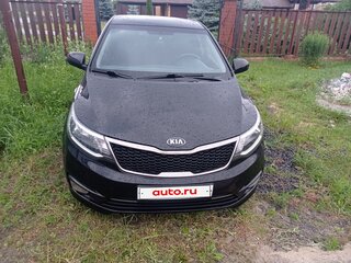 2015 Kia Rio 6-speed III, чёрный, 830000 рублей, вид 1