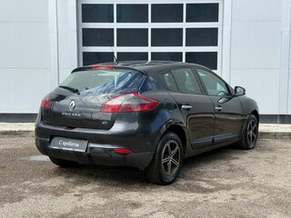 2009 Renault Megane III, чёрный, 350000 рублей, вид 5