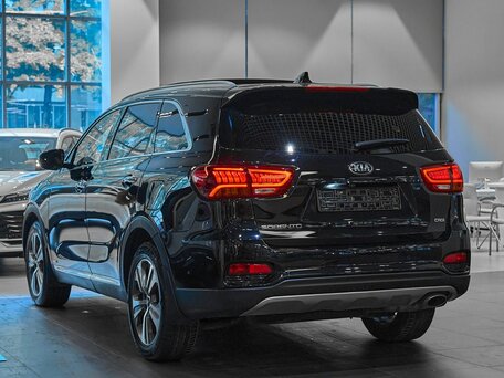 2019 Kia Sorento III Prime Рестайлинг, чёрный, 2649000 рублей, вид 4