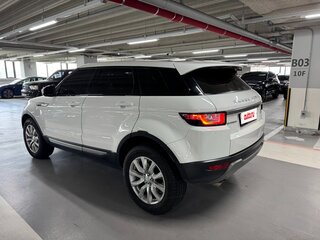 2018 Land Rover Range Rover Evoque I Рестайлинг, белый, 2280000 рублей, вид 4