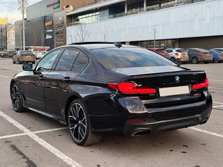 2021 BMW 5 серии 540i xDrive VII (G30/G31/G38) Рестайлинг, чёрный, 5999000 рублей, вид 4