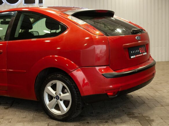 2006 Ford Focus II, красный, 390000 рублей - вид 12