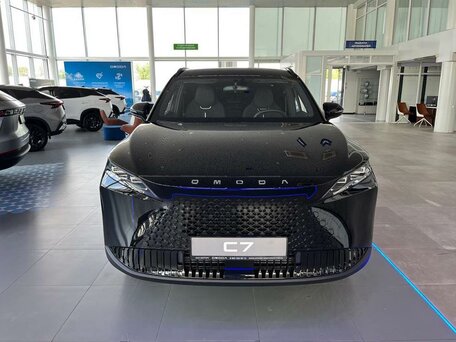 2026 Omoda C7, чёрный, 3099000 рублей, вид 2