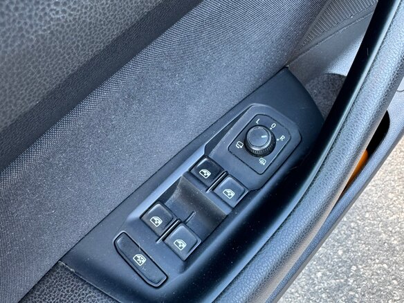 2017 Volkswagen Passat B8, чёрный, 2520000 рублей - вид 13