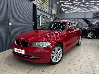 2010 BMW 1 серии 116i I (E81/E82/E87/E88) Рестайлинг, красный, 800000 рублей, вид 1