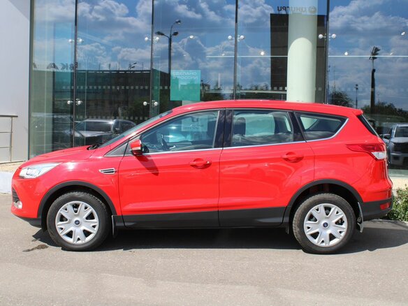 2016 Ford Kuga II, красный - вид 5