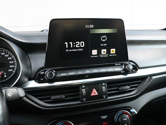 2019 Kia Cerato IV, красный, 1684000 рублей - вид 17