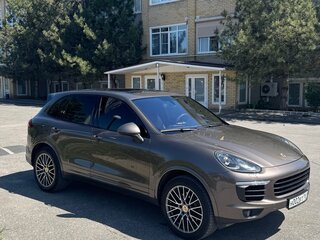 2015 Porsche Cayenne Diesel II Рестайлинг (958), коричневый, 5000000 рублей, вид 4
