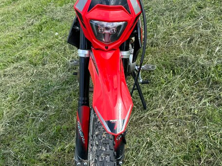 2024 Regulmoto Seven Medalist Pro, красный, 55000 рублей, вид 1