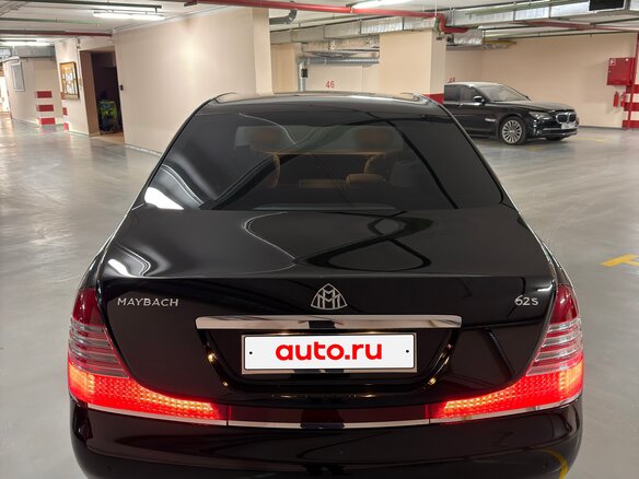 2011 Maybach 62 I Рестайлинг, чёрный - вид 3