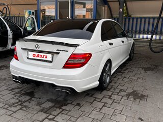 2012 Mercedes-Benz C-Класс 180 BlueEFFICIENCY III (W204) Рестайлинг, белый, 1600000 рублей, вид 3