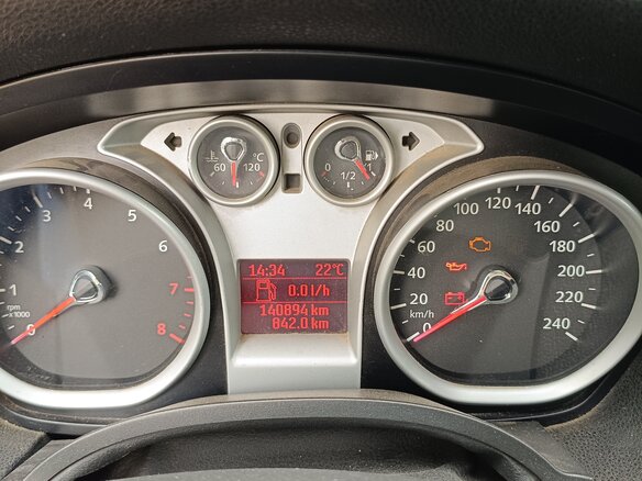 2010 Ford Focus II Рестайлинг, серебристый, 530000 рублей - вид 7