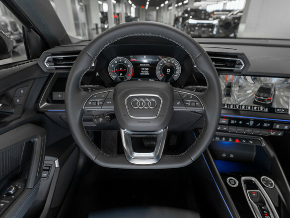 2026 Audi A3L 35 TFSI IV (8Y) Рестайлинг, зелёный, 4115000 рублей - вид 11