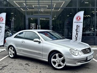 2002 Mercedes-Benz CLK-Класс 200 II (W209), серебристый, 899000 рублей, вид 3