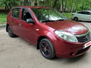 2014 Renault Sandero I, красный, 600000 рублей, вид 1