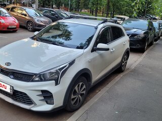 2020 Kia Rio X-Line IV, белый, 1800000 рублей, вид 2