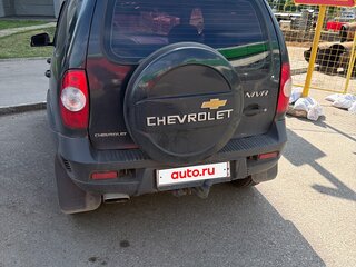 2010 Chevrolet Niva I Рестайлинг, чёрный, 375000 рублей, вид 2