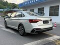2025 Jetta VA7, серебристый, 1410000 рублей - вид 4