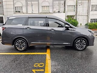 2022 Wuling Jiachen, серебристый, 1190400 рублей, вид 4