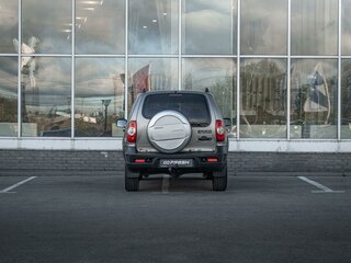 2012 Chevrolet Niva I Рестайлинг, серый, 410000 рублей, вид 4