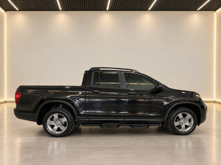 2024 Honda Ridgeline II Рестайлинг, чёрный, 4935094 рублей, вид 2