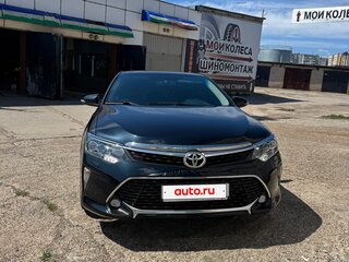 2017 Toyota Camry VII (XV50) Рестайлинг 2, чёрный, 2400000 рублей, вид 2