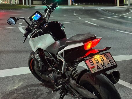 2017 KTM 125 Duke, белый, 424524 рублей, вид 5
