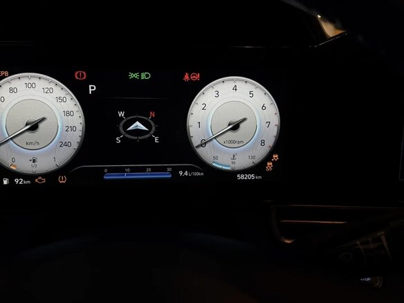 2021 Hyundai Elantra VII (CN7), красный, 2500000 рублей - вид 5