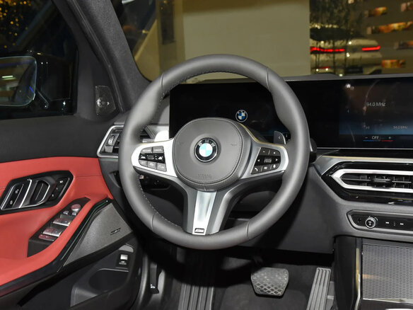 2023 BMW 3 серии Long 320Li VII (G2x) Рестайлинг, серебристый, 3090000 рублей - вид 7